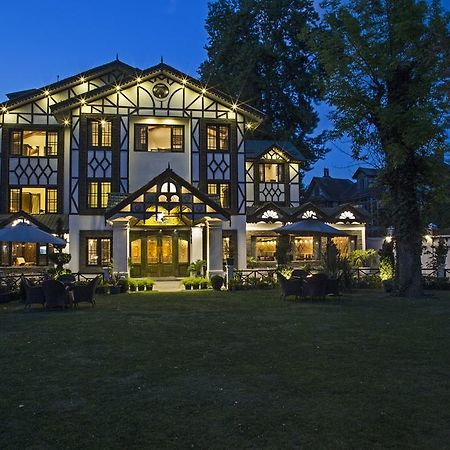 Lemon Tree Hotel Srinagar Екстериор снимка