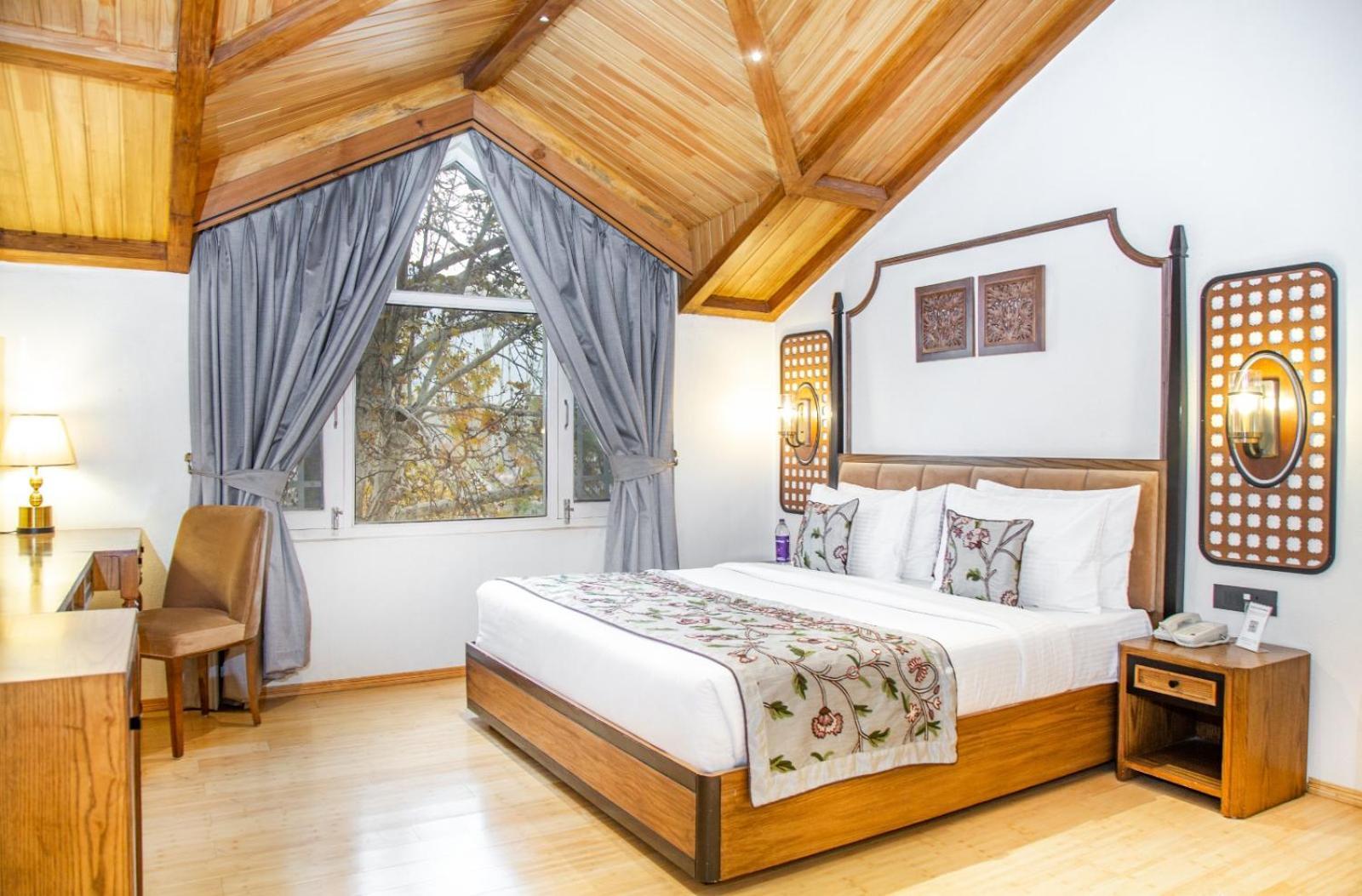 Lemon Tree Hotel Srinagar Екстериор снимка